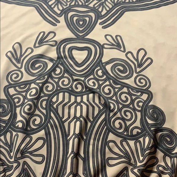 Rampage abstract cream and black blouse - Picture 2 of 8